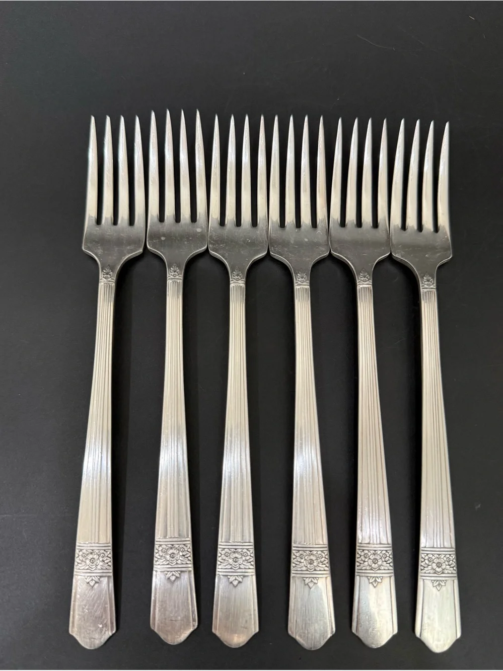 Vintage ONEIDA Simeon & George Rogers Co. Silver Rose Silver-plate Dinner Forks
